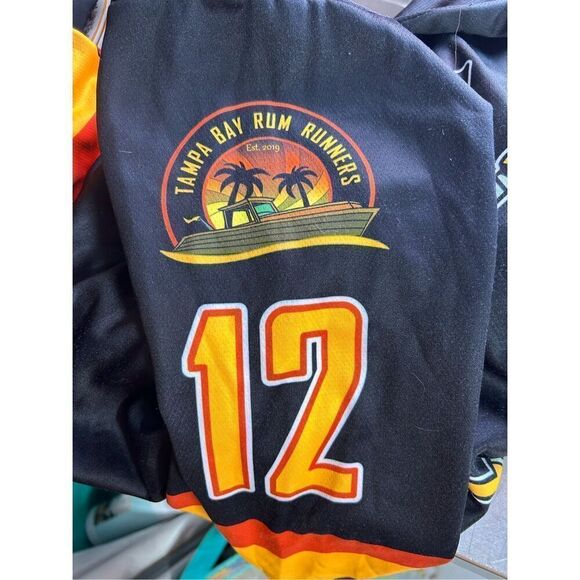 Tampa Bay Rum Runners Hockey Club 12 Yule Hooded Jersey Large (L) - Picture 8 of 10